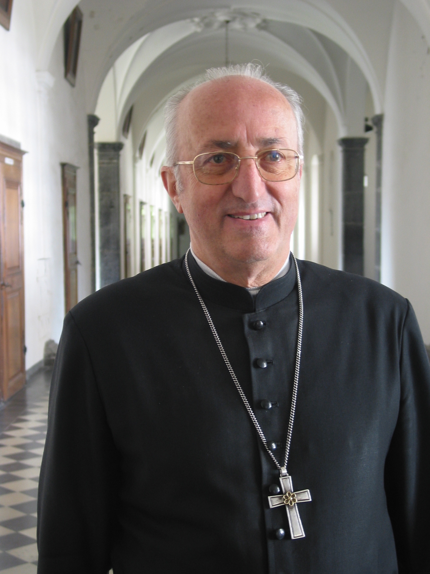 Photo de Mgr Joseph Roduit